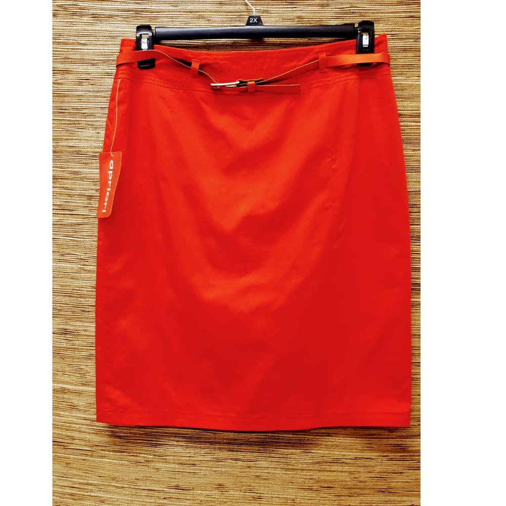 Apriori Knee Length Belted Skirt